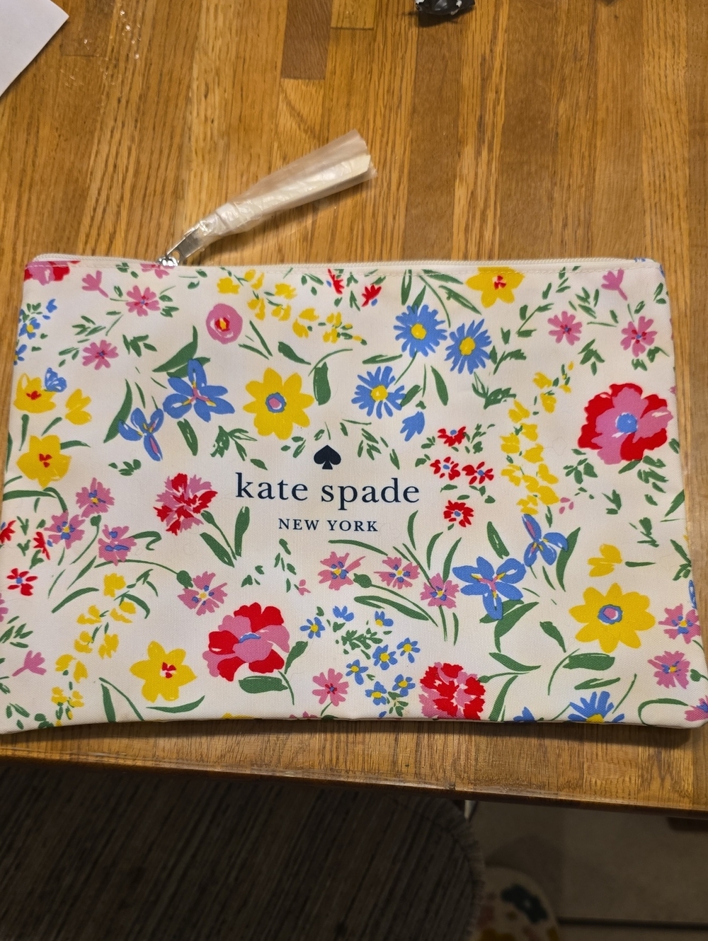 Kate Spade New York Large Zip Pouch